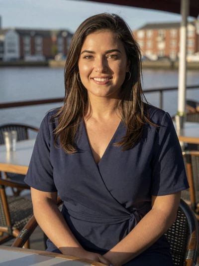 Olivia, 33, verified British single from Bristol - genuine UK dating profile