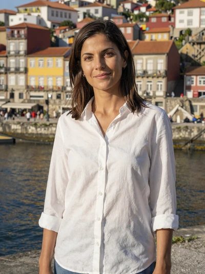 Ana, 42, verified Portuguese single from Porto - warm European woman on mature dating platform